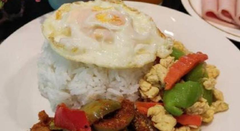 拉差布里西部大酒店【SHA Extra Plus】 Ban Bang Kra 外观 照片